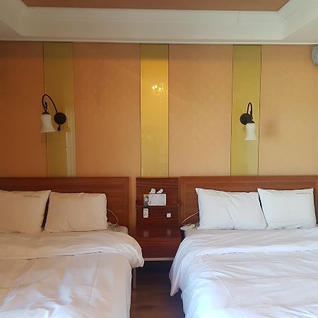 Zenith Hotel بوريونغ المظهر الخارجي الصورة